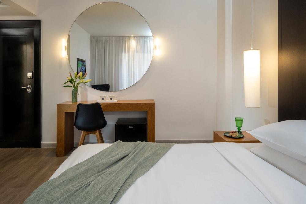 Savoy Sea Side Hotel (Adults Only) Tel Aviv Dış mekan fotoğraf