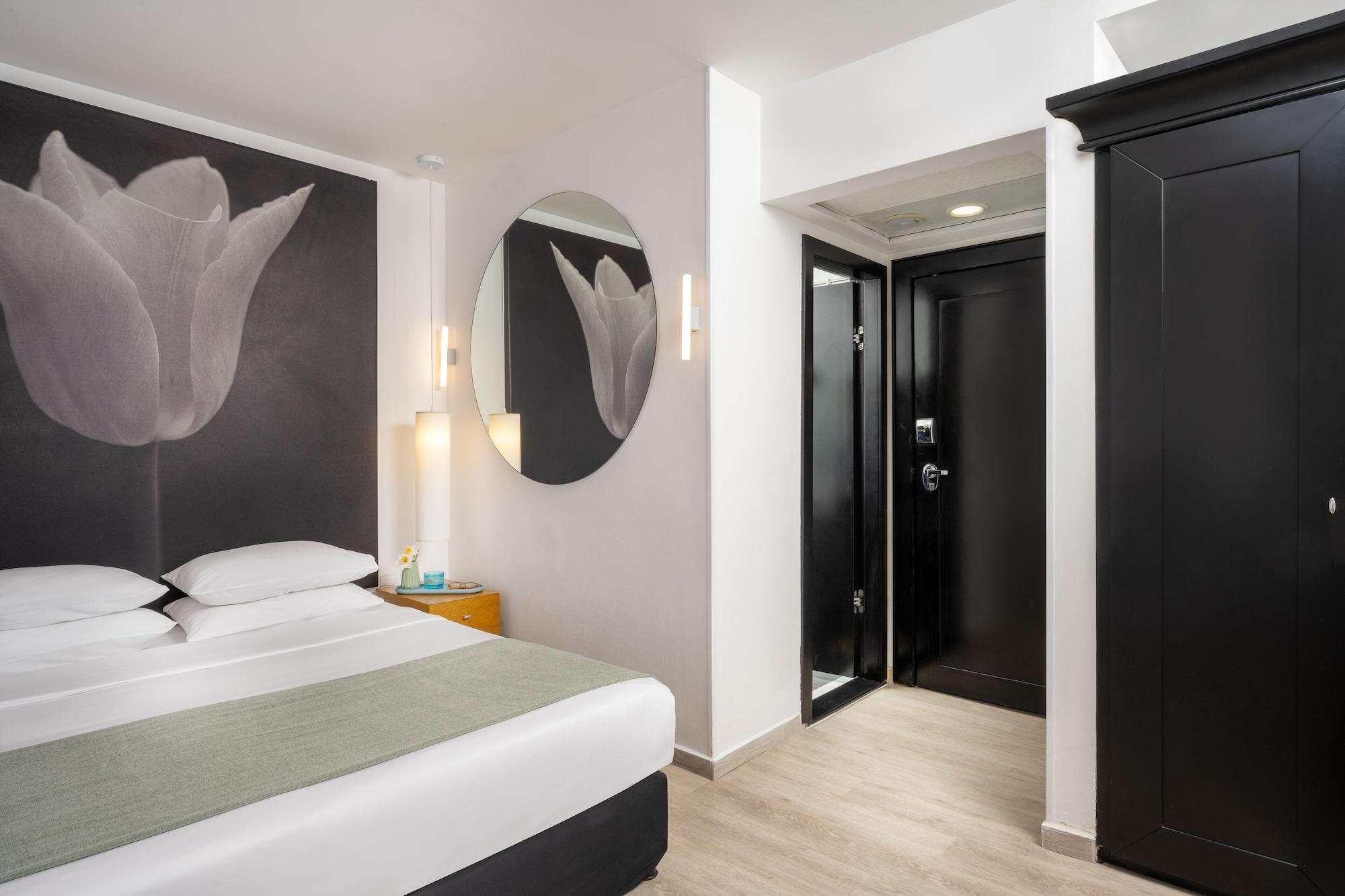 Savoy Sea Side Hotel (Adults Only) Tel Aviv Dış mekan fotoğraf
